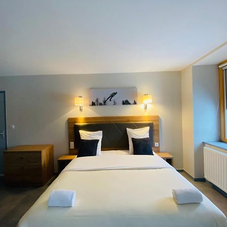 Hotel Les Tremplins La Chaux Neuve Esterno foto