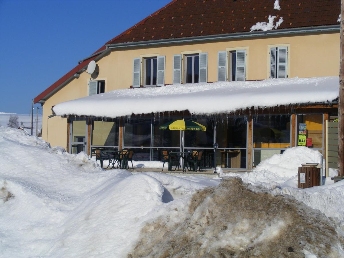 Hotel Les Tremplins La Chaux Neuve Esterno foto