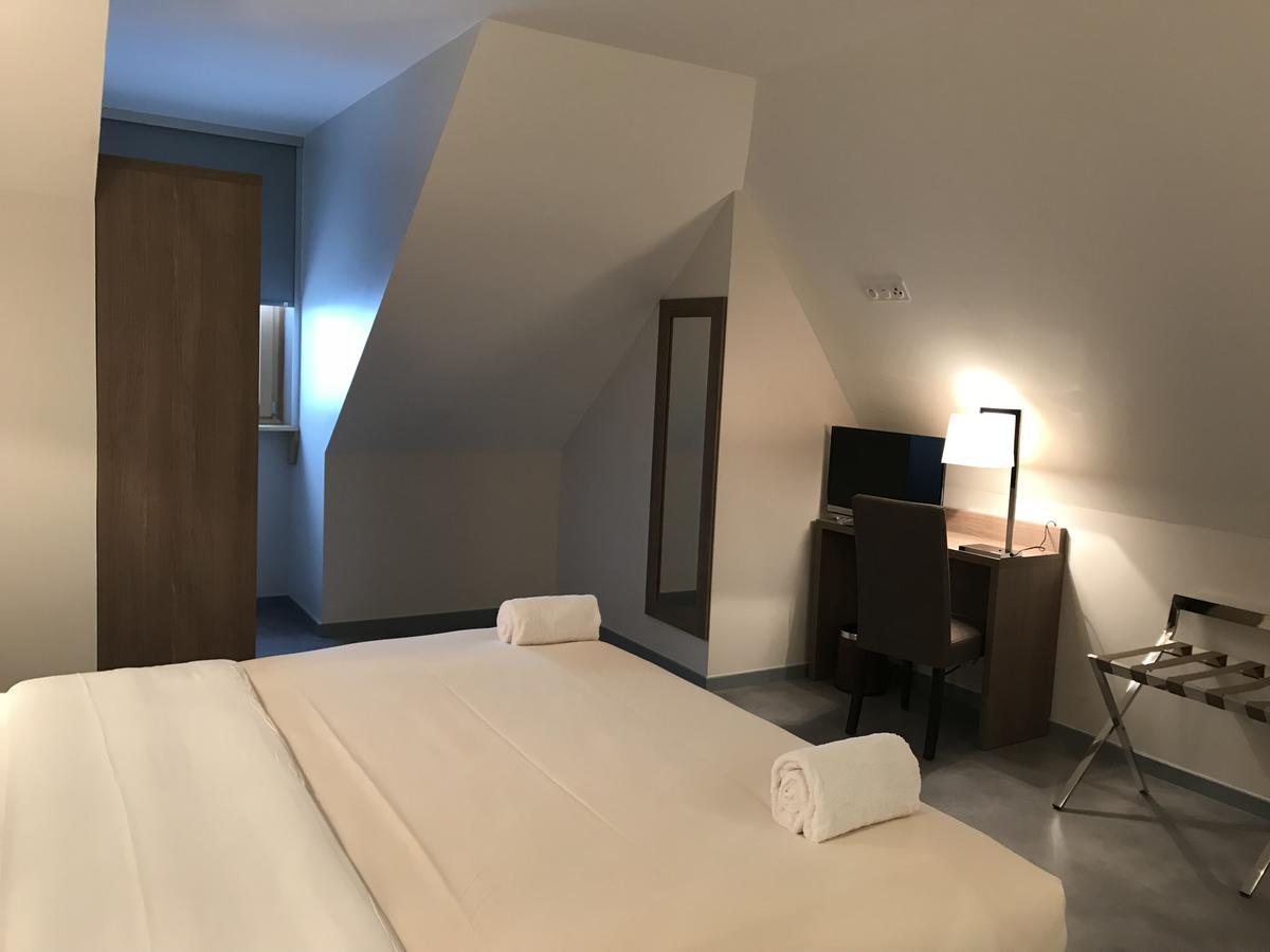 Hotel Les Tremplins La Chaux Neuve Esterno foto
