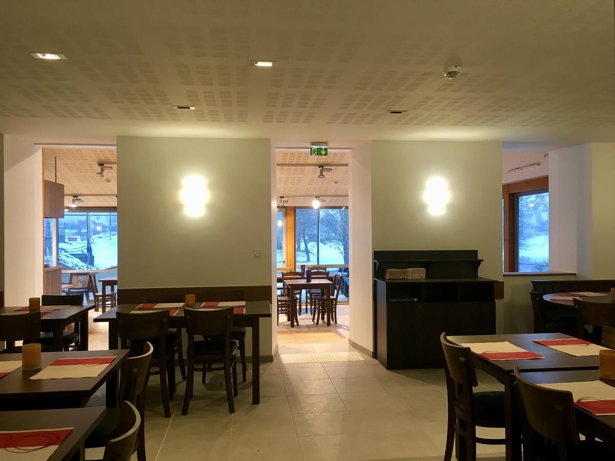 Hotel Les Tremplins La Chaux Neuve Esterno foto