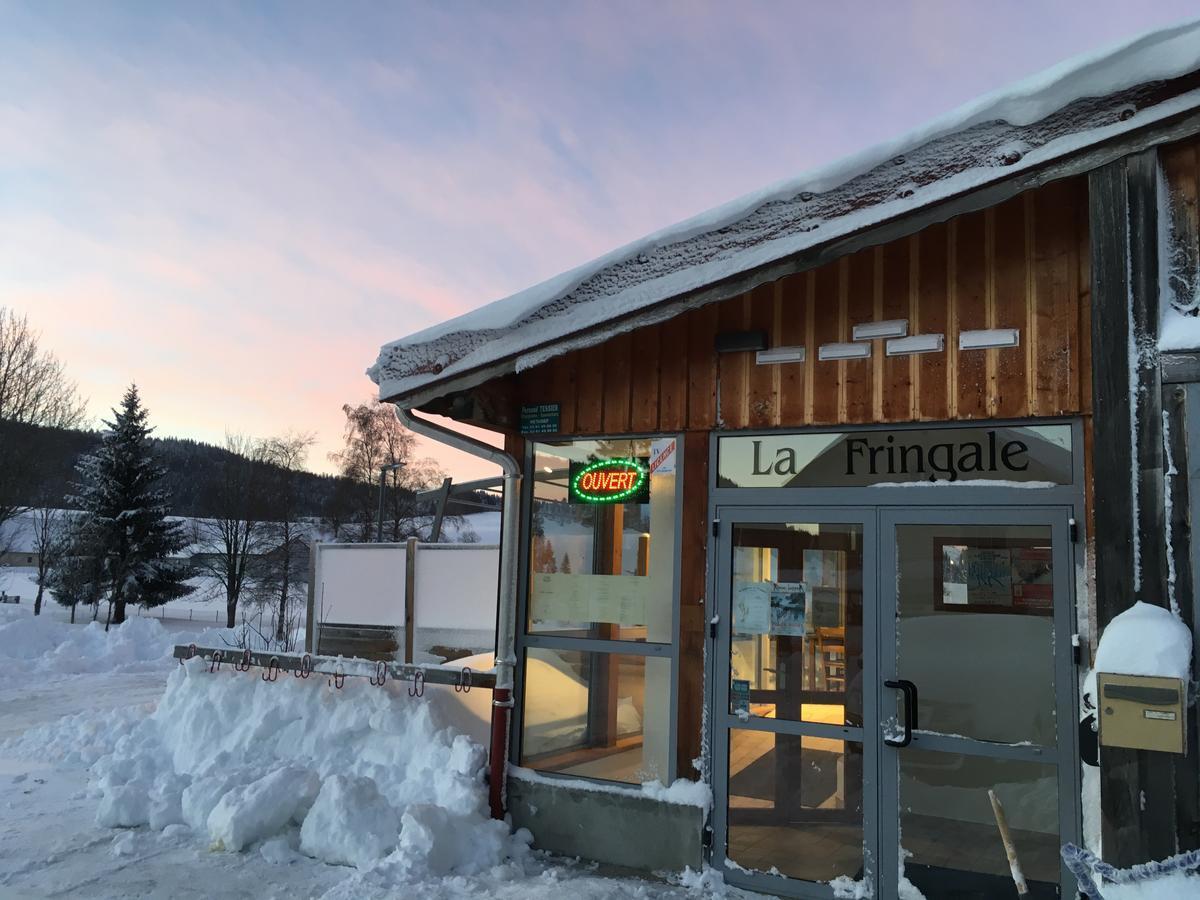 Hotel Les Tremplins La Chaux Neuve Esterno foto