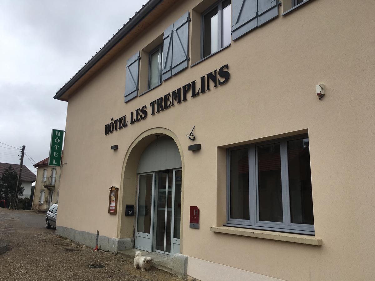 Hotel Les Tremplins La Chaux Neuve Esterno foto