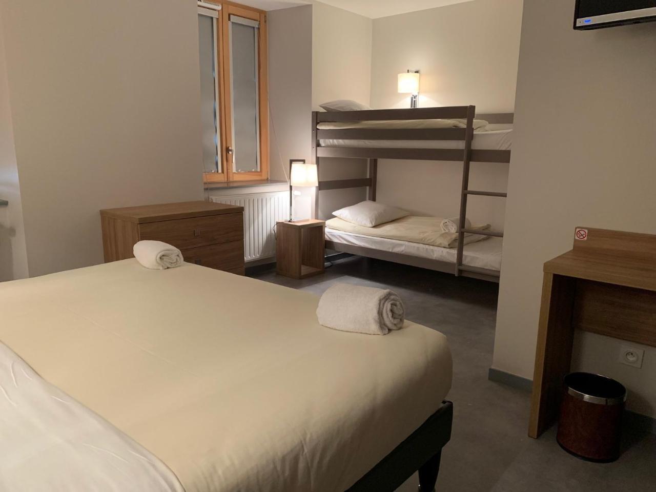 Hotel Les Tremplins La Chaux Neuve Esterno foto