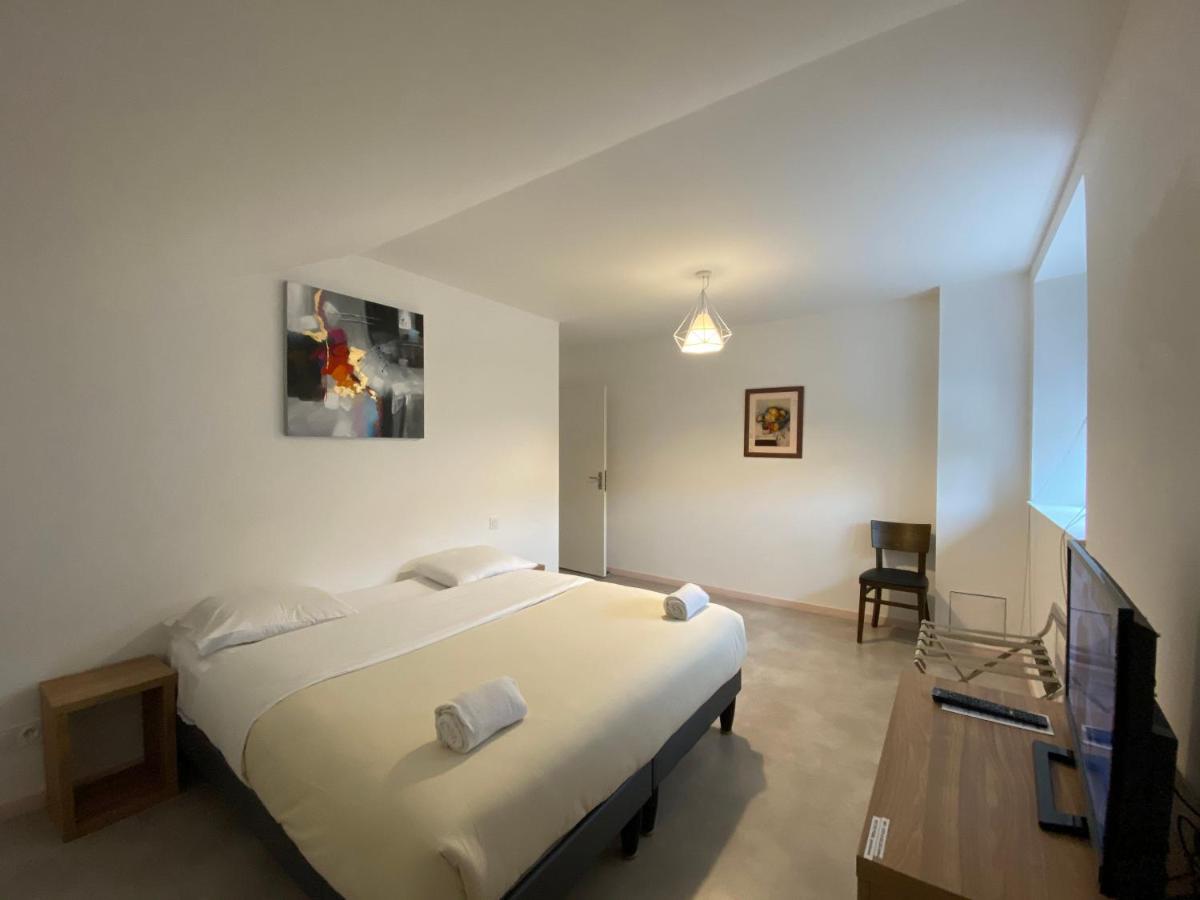 Hotel Les Tremplins La Chaux Neuve Esterno foto
