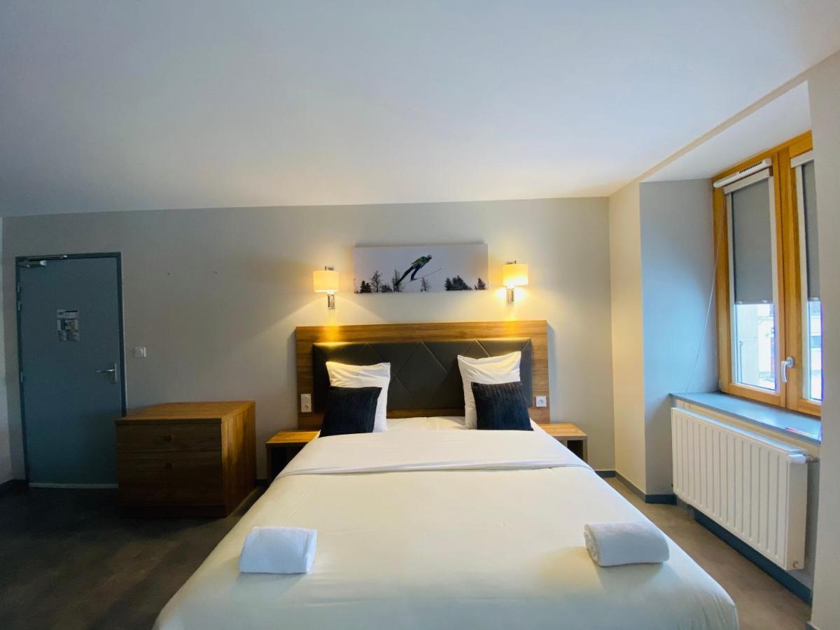 Hotel Les Tremplins La Chaux Neuve Esterno foto